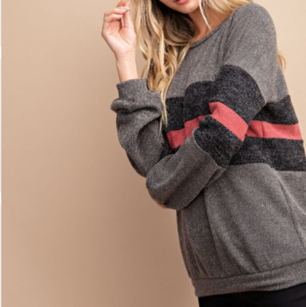 ColorBlock Knit Lightweight Sweater - Picture 2 of 4